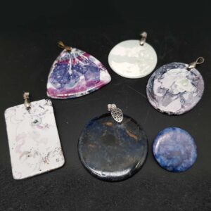 Pendentifs Porcelaine Géométrique : Boutique Les Créations de Christine à Ornans